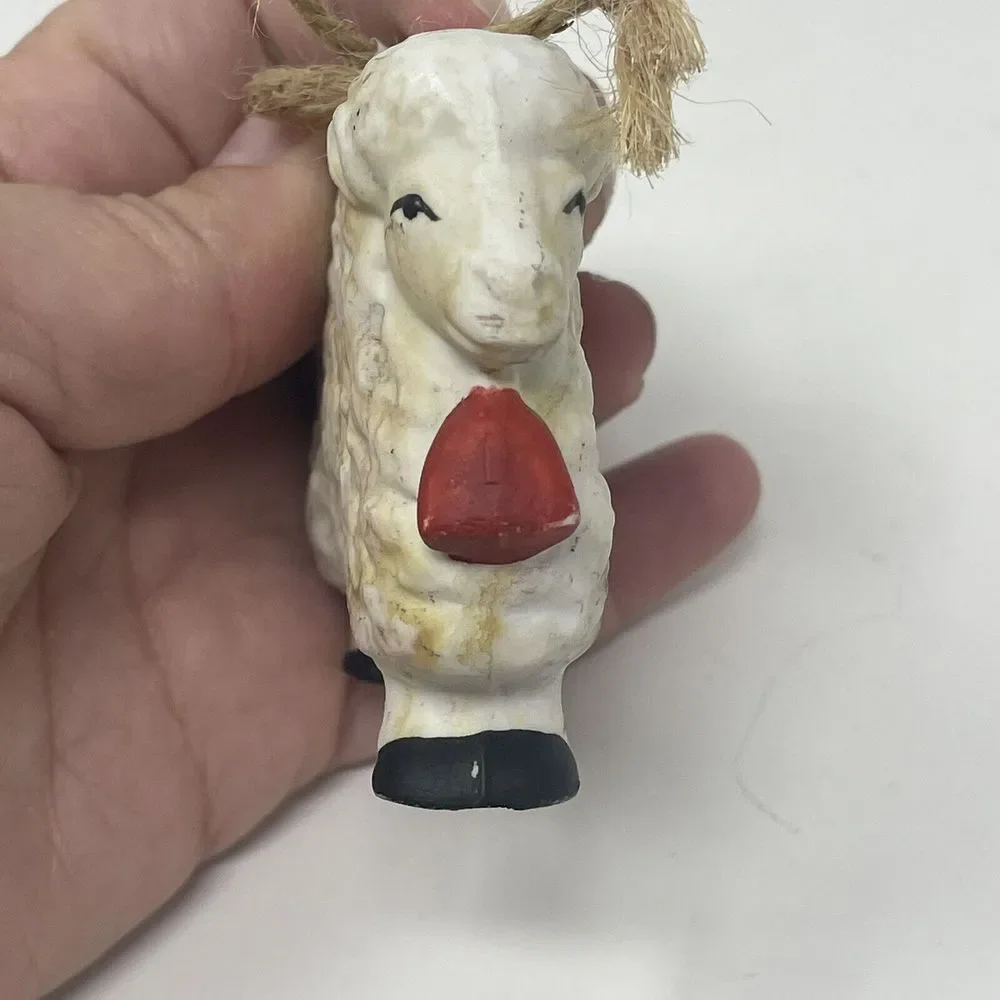 Vintage Country Farmhouse Sheep and Pig Bisque Midwest‎ Imports Taiwan Ornaments